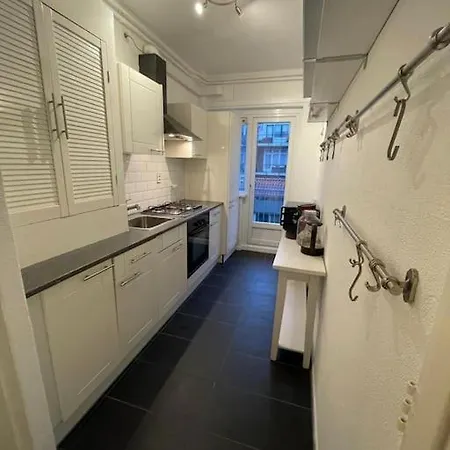 Apartment Super Cozy Near Scheveningen Beach!